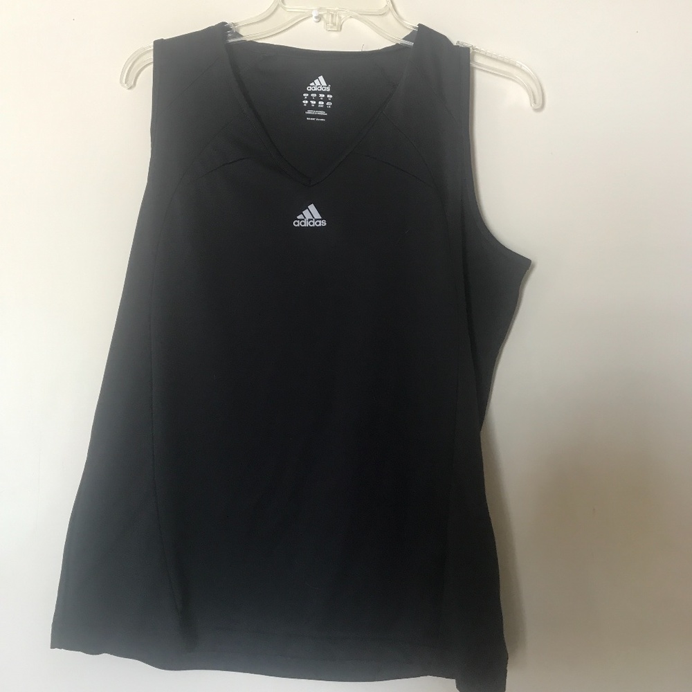 ADIDAS Black V-Neck Athletic T-Shirt. Large.